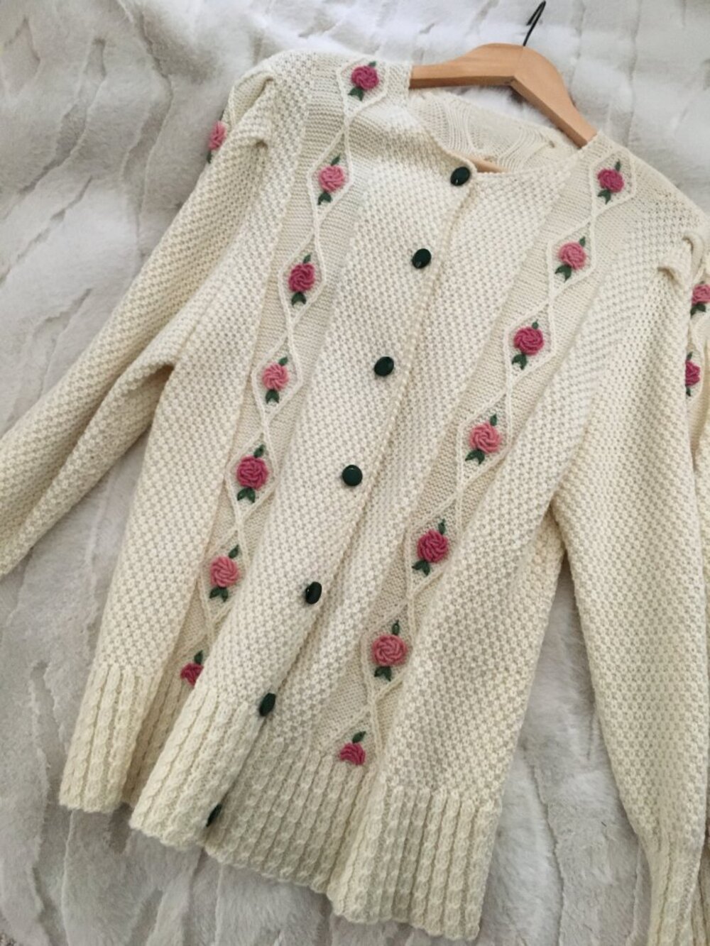 Vintage Hand-Knit 3D Rose Cardigan Sweater Cream Cottagecore Mori Kei - Picture 12 of 16